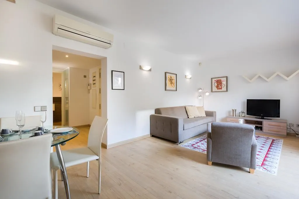 No 335 - The Streets Apartments Barcelona Spain